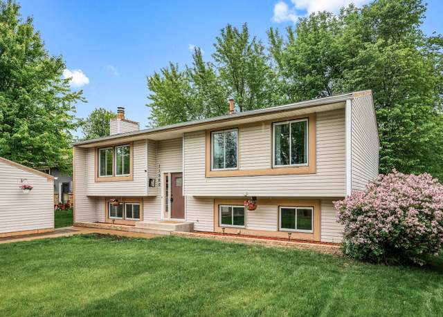 Property at 11560 Red Fox Dr, Maple Grove, MN 55369, 4 beds, 2 baths