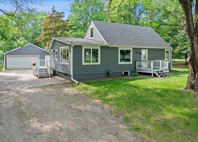 Property at 7081 Lakeview Dr, Lino Lakes, MN 55014, 4 beds, 2 baths