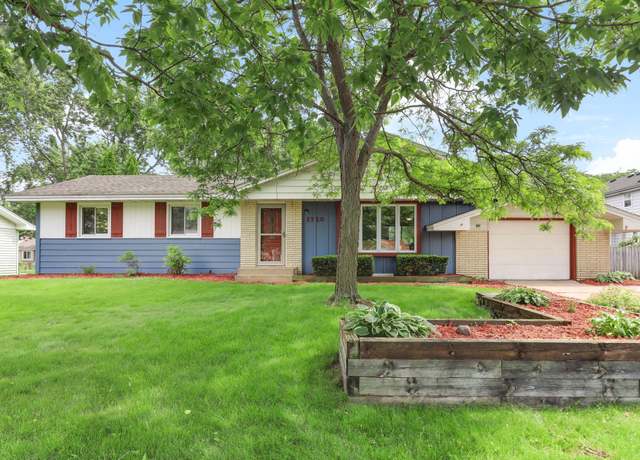 Property at 2750 121st Ln NW, Coon Rapids, MN 55433, 5 beds, 3 baths