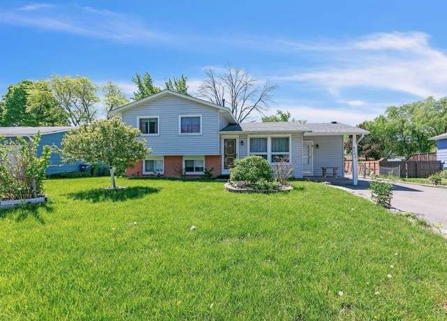 Property at 9705 99th Ave N, Maple Grove, MN 55369, 3 beds, 2 baths