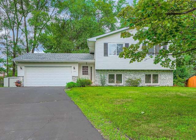 Property at 2883 117th Ln NW, Coon Rapids, MN 55433, 4 beds, 2 baths