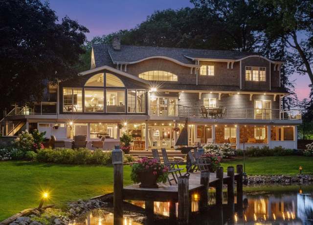 Property at 3135 N Shore Dr, Orono, MN 55391, 4 beds, 6 baths