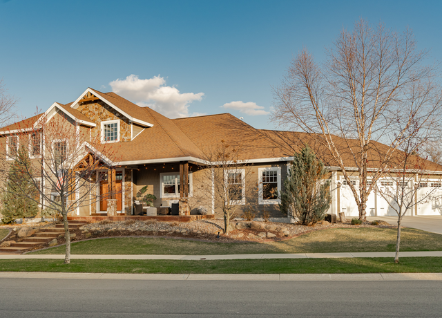 Property at 936 Fox Knoll Dr SW, Rochester, MN 55902, 5 beds, 4 baths