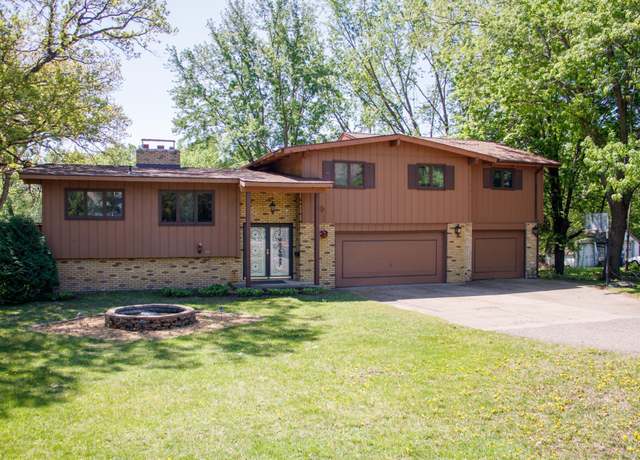 Property at 1506 County Road 134, Saint Cloud, MN 56303, 4 beds, 4 baths