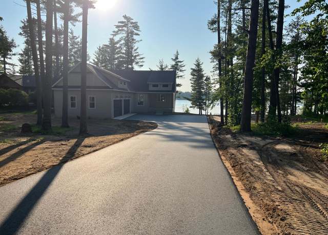 Property at 25181 Pine Ln, Nisswa, MN 56468, 5 beds, 3 baths