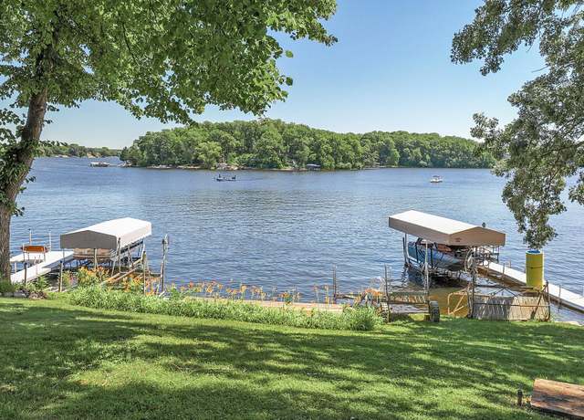 Property at 3158 Butternut Cir NW, Prior Lake, MN 55372, 2 beds, 1 bath