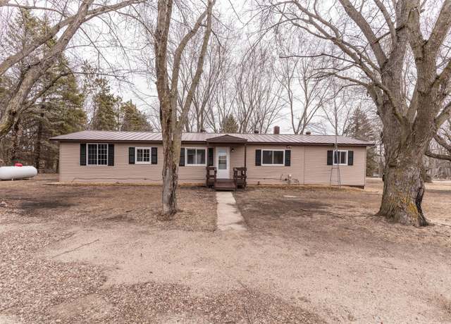 Property at 21422 354th St, Clarissa, MN 56440, 3 beds, 1 bath
