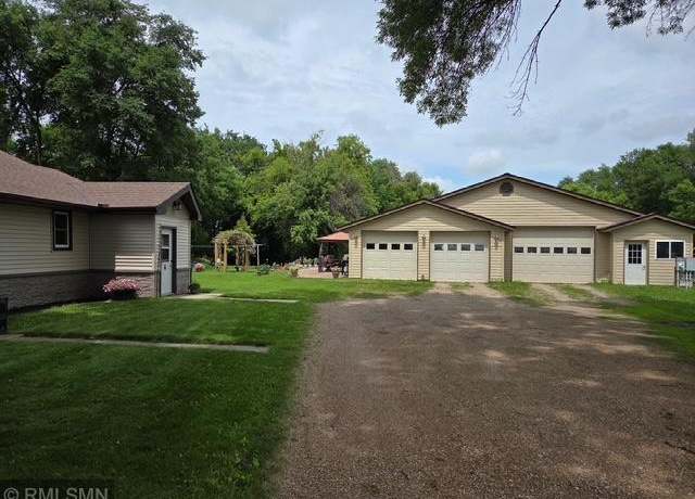 Property at 6314 120th St, Glencoe, MN 55336, 3 beds, 1 bath