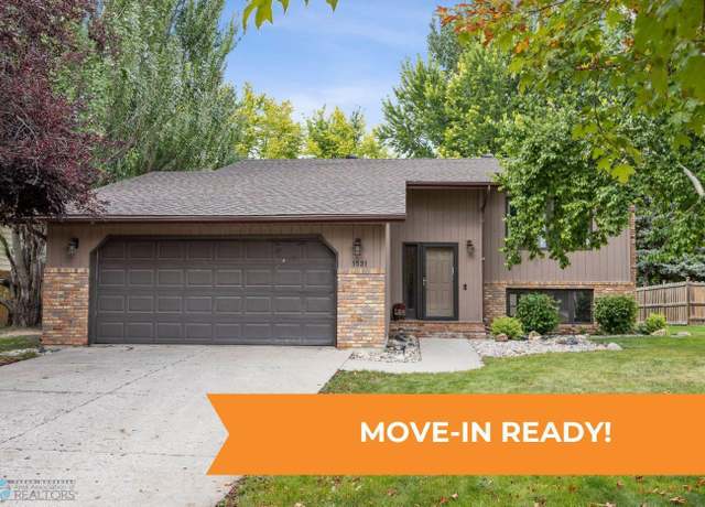 Property at 1531 31st Ave S, Fargo, ND 58103, 4 beds, 2 baths