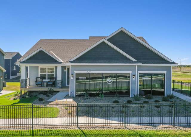 Property at 1878 Rainier Dr, Shakopee, MN 55379, 4 beds, 4 baths