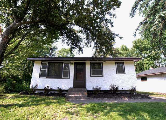 Property at 2325 Crosstown Blvd NE, Ham Lake, MN 55304, 3 beds, 1 bath