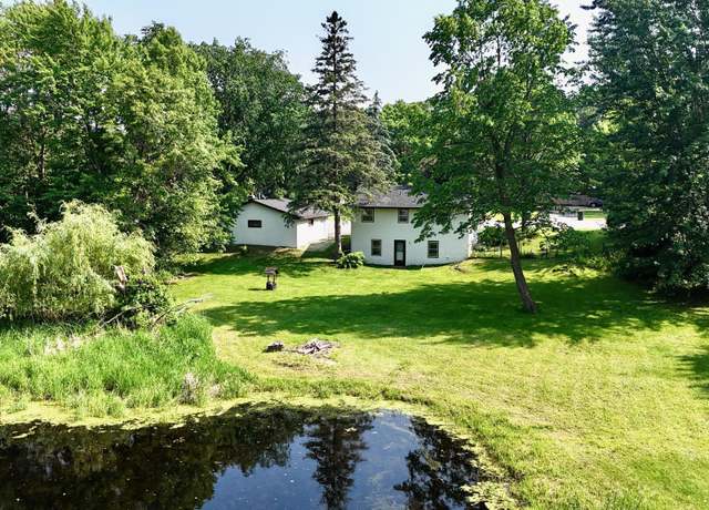 Property at 2325 Crosstown Blvd NE, Ham Lake, MN 55304, 3 beds, 1 bath
