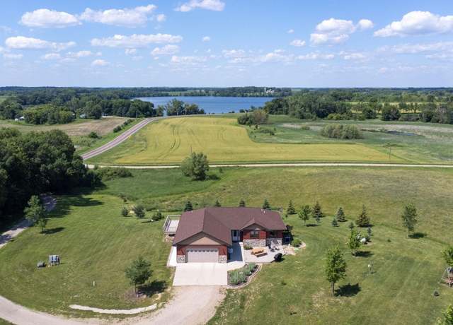 Property at 22478 County Road 7, Hutchinson, MN 55350, 3 beds, 2 baths