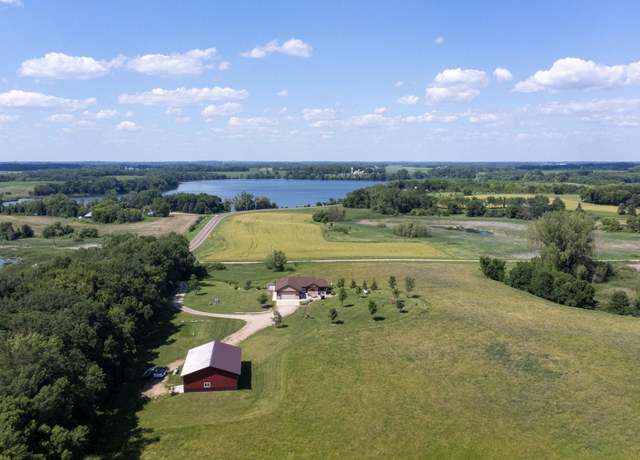 Property at 22478 County Road 7, Hutchinson, MN 55350, 3 beds, 2 baths