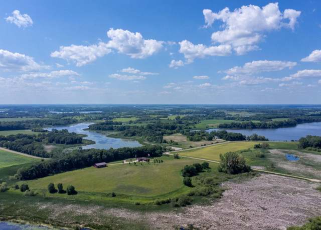 Property at 22478 County Road 7, Hutchinson, MN 55350, 3 beds, 2 baths