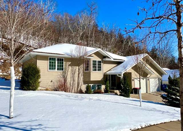 Property at 899 Aspen Ave, Red Wing, MN 55066, 4 beds, 3 baths