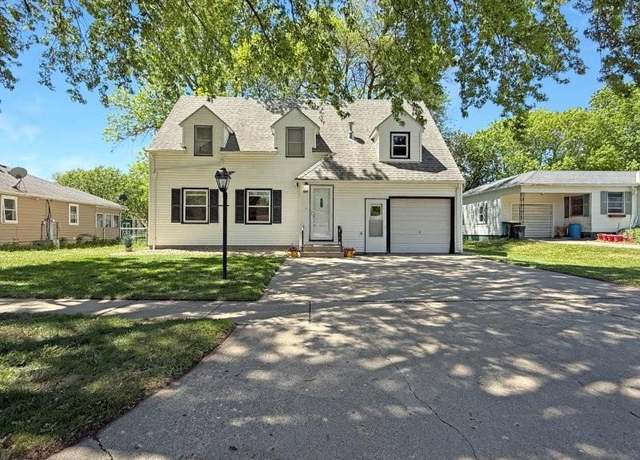 Property at 213 N 1st Ave E, Truman, MN 56088, 3 beds, 2 baths