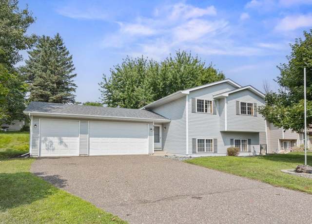 Property at 413 Wagon Wheel Cir, Buffalo, MN 55313, 4 beds, 2 baths