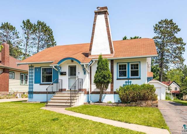 Property at 1718 Dunedin Ave, Duluth, MN 55803, 2 beds, 1 bath