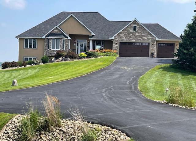 Property at 20837 Bentley Ct, Farmington, MN 55024, 4 beds, 4 baths