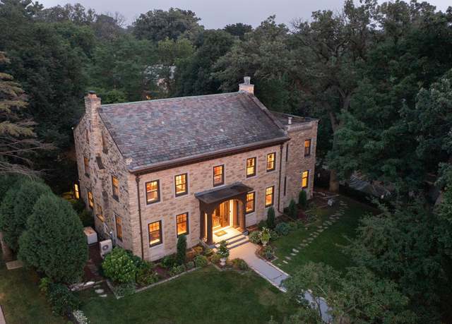 Property at 4649 E Lake Harriet Pkwy, Minneapolis, MN 55419, 5 beds, 6 baths