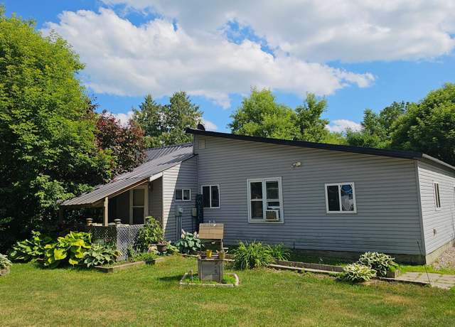 Property at 128 Spruce Ave, Gonvick, MN 56644, 3 beds, 1 bath