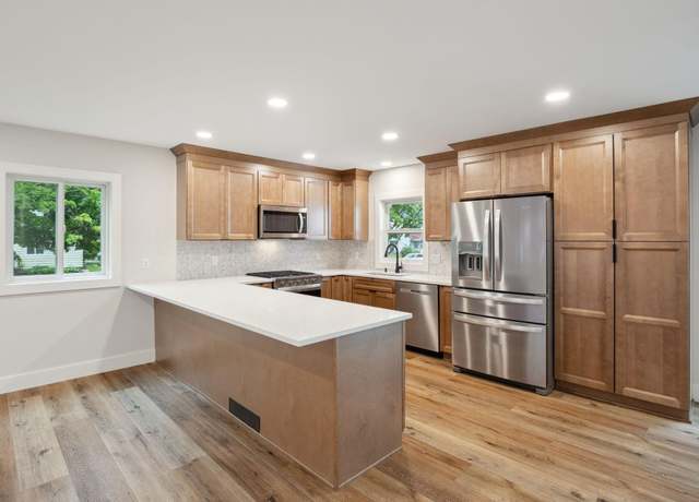 Property at 3936 Quail Ave N, Robbinsdale, MN 55422, 4 beds, 2 baths