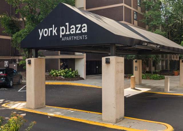 Property at 7200 York Ave S #608, Edina, MN 55435, 2 beds, 2 baths