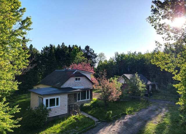 Property at 500 10th Ave NW, Chisholm, MN 55719, 3 beds, 1 bath