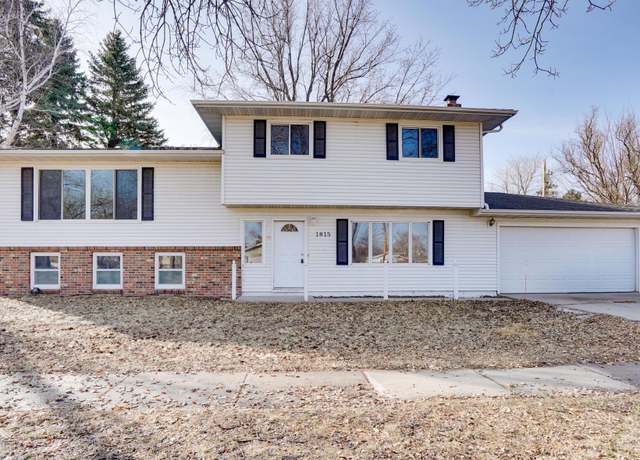 Property at 1815 20th Ave S, Moorhead, MN 56560, 3 beds, 2 baths