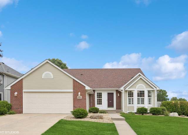 Property at 8496 Brewster Ave, Inver Grove Heights, MN 55076, 3 beds, 2 baths