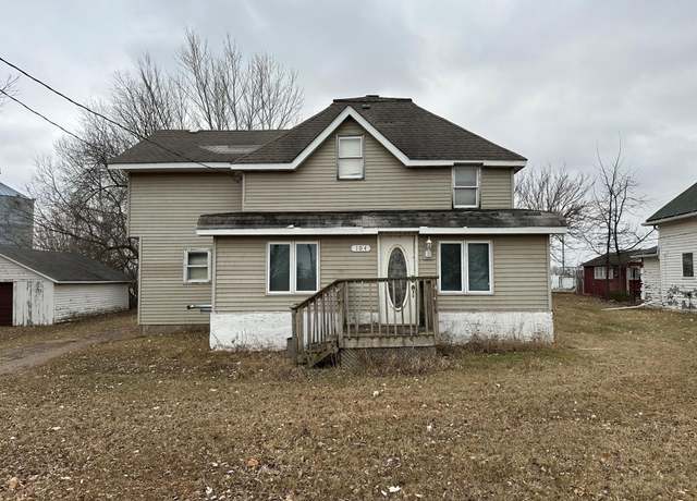 Property at 104 3rd St, Bellingham, MN 56212, 4 beds, 1 bath