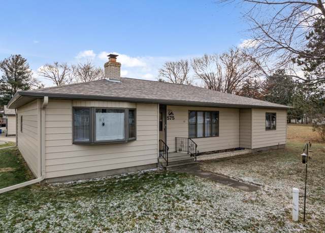 Property at 575 N Schiller St, Buffalo City, WI 54622, 3 beds, 1 bath