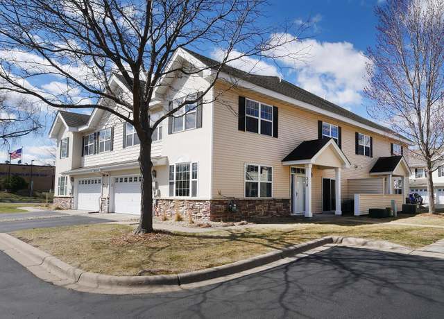 Property at 316 W 84th St, Bloomington, MN 55420, 3 beds, 3 baths
