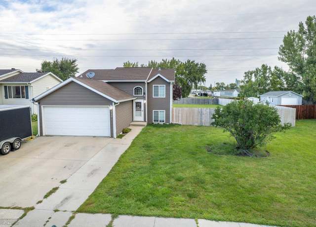 Property at 2102 2nd Ave E, West Fargo, ND 58078, 4 beds, 2 baths