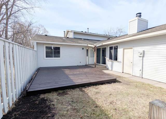 Property at 878 Monterey Dr, Shoreview, MN 55126, 2 beds, 1 bath