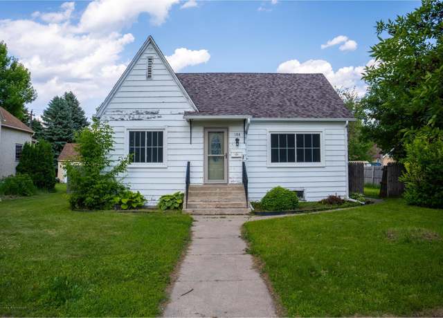 Property at 108 2nd St E, Ada, MN 56510, 3 beds, 1 bath