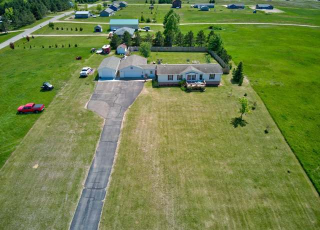 Property at 128 Lynn Rd, Ottertail, MN 56571, 3 beds, 2 baths