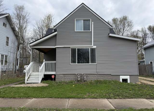 Property at 917 Fremont Ave, Saint Paul, MN 55106, 5 beds, 3 baths