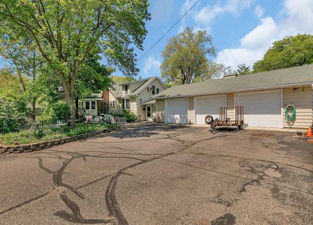 Property at 1420 10th Ave S, Saint Cloud, MN 56301, 5 beds, 2 baths