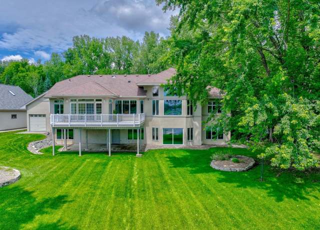 Property at 926 N Kohlman Ln, Maplewood, MN 55109, 4 beds, 3 baths