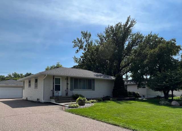 Property at 1040 Lynde Dr NE, Fridley, MN 55432, 2 beds, 1 bath