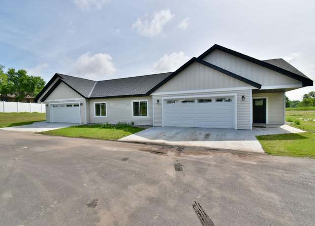 Property at 323 1/2 Unit 4 Fairgrounds Rd N, Alexandria, MN 56308, 2 beds, 2 baths
