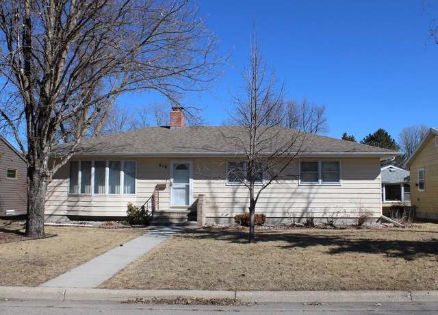 Property at 416 Maple Ave S, Thief River Falls, MN 56701, 3 beds, 3 baths