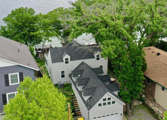 Property at 271 Lake Ave N, Spicer, MN 56288, 4 beds, 3 baths