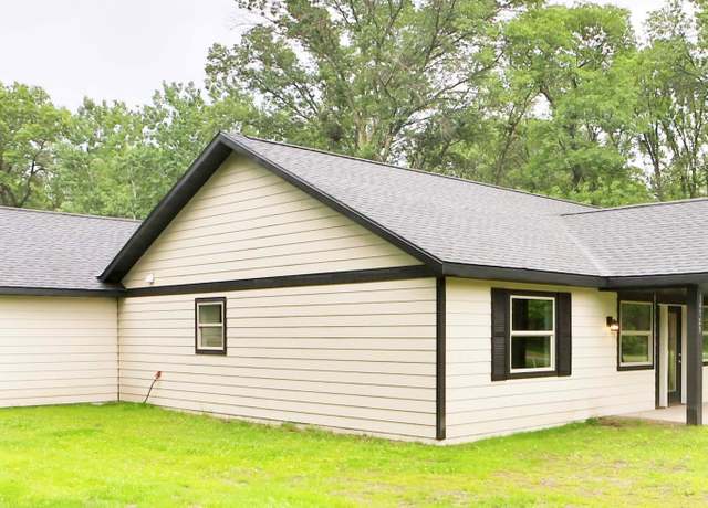 Property at 14729 Wildflower Dr, Baxter, MN 56425, 3 beds, 2 baths