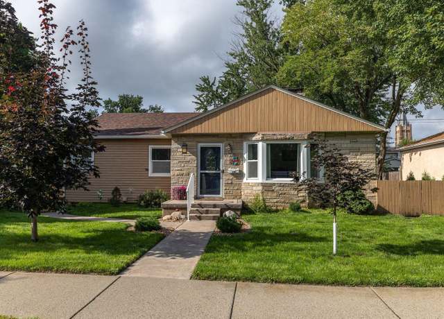 Property at 2547 14th Ave E, North Saint Paul, MN 55109, 4 beds, 2 baths