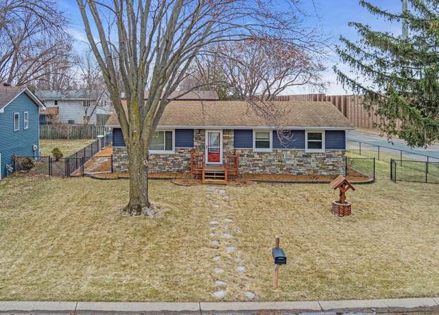 Property at 9700 Forestview Ln N, Maple Grove, MN 55369, 4 beds, 2 baths