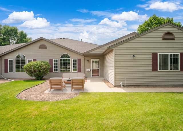 Property at 3204 49th St NW, Rochester, MN 55901, 2 beds, 2 baths
