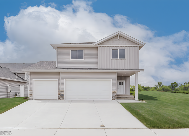 Property at 1264 Marlys Dr W, West Fargo, ND 58078, 3 beds, 3 baths